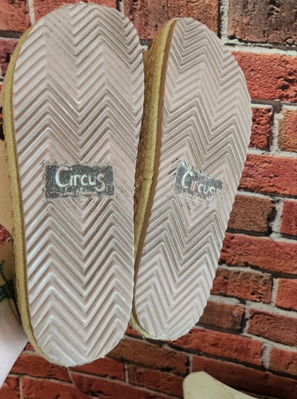 Circus comfort - Picture 8 of 9